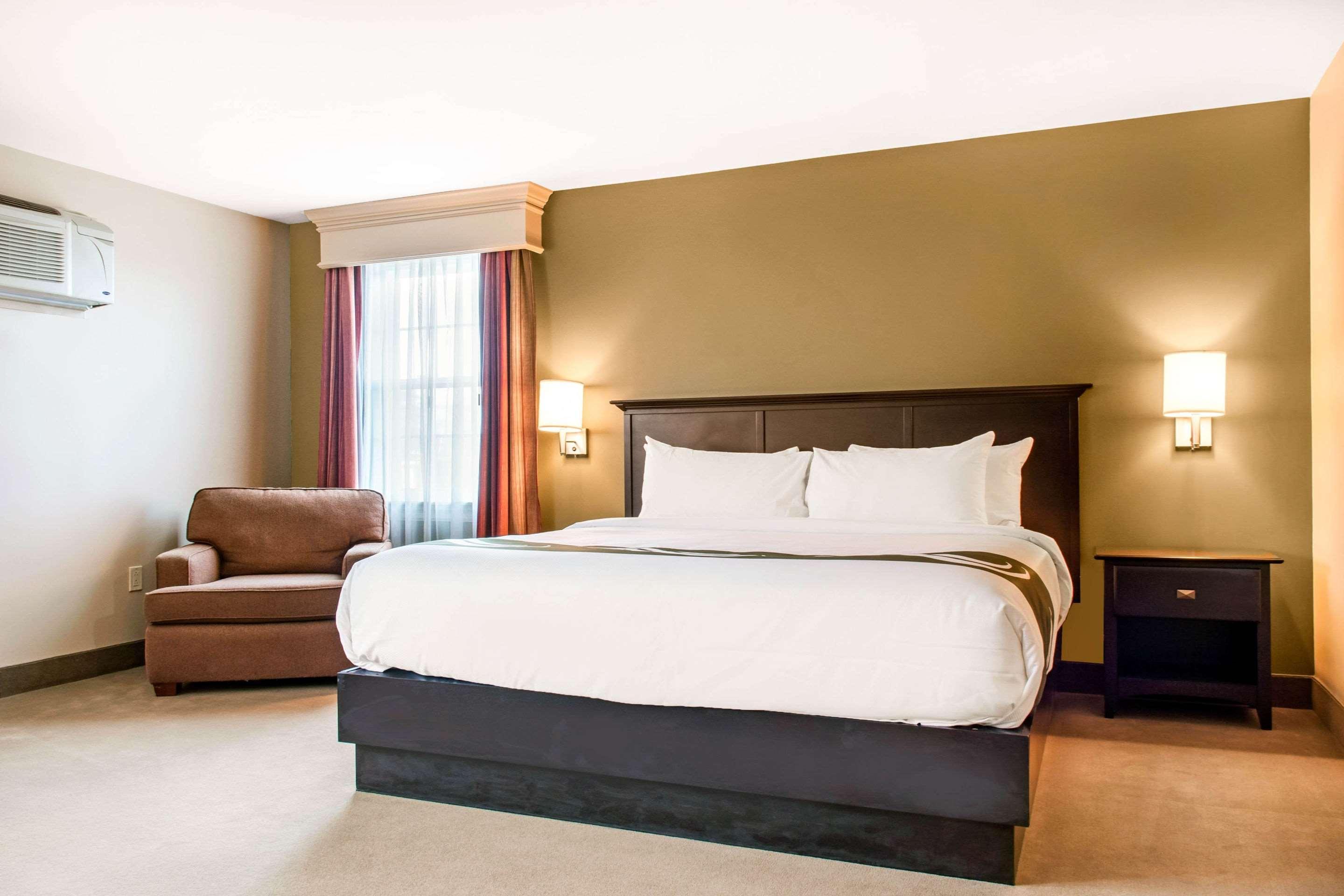 Quality Inn & Suites Quispamsis Rothesay Exterior foto