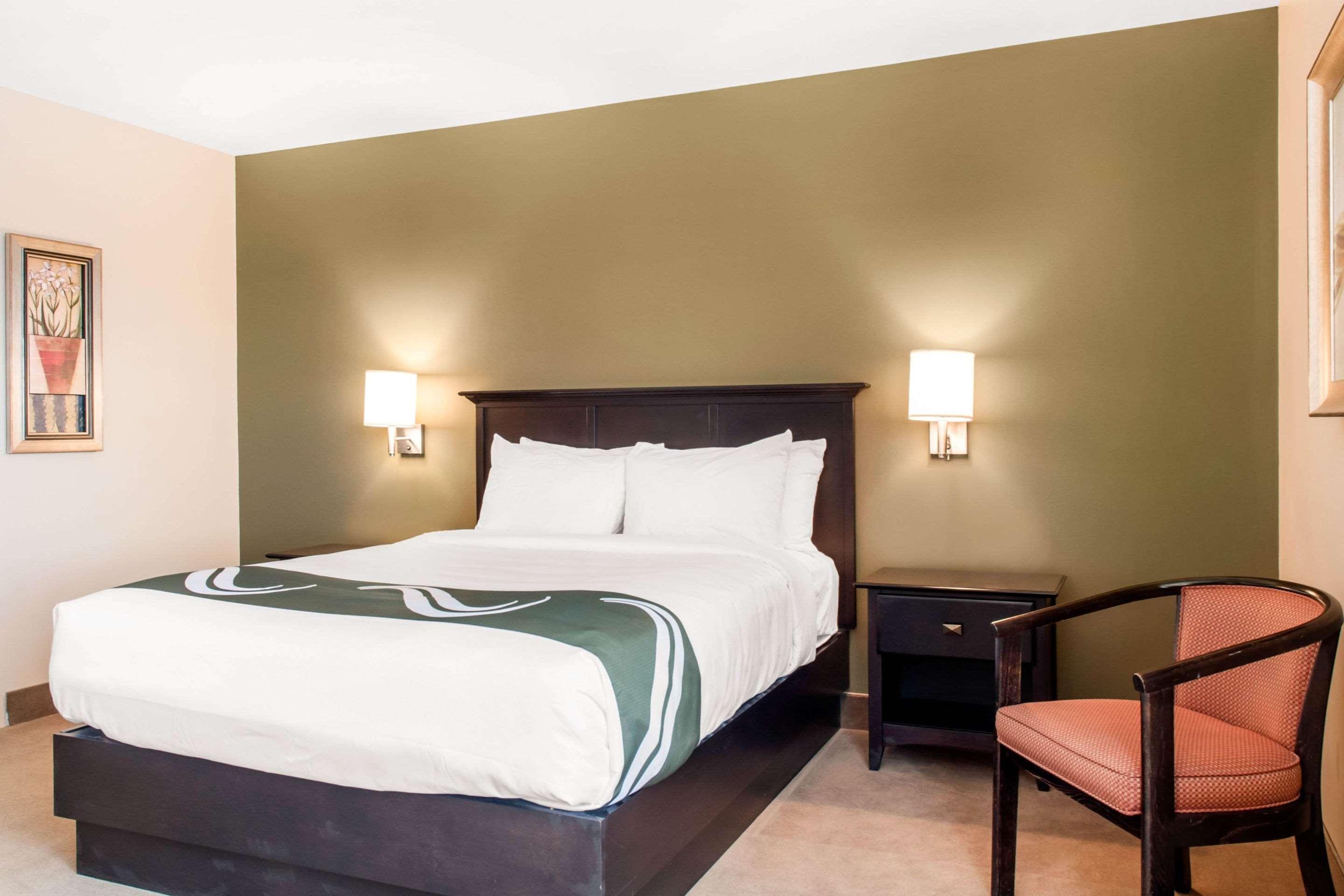 Quality Inn & Suites Quispamsis Rothesay Exterior foto