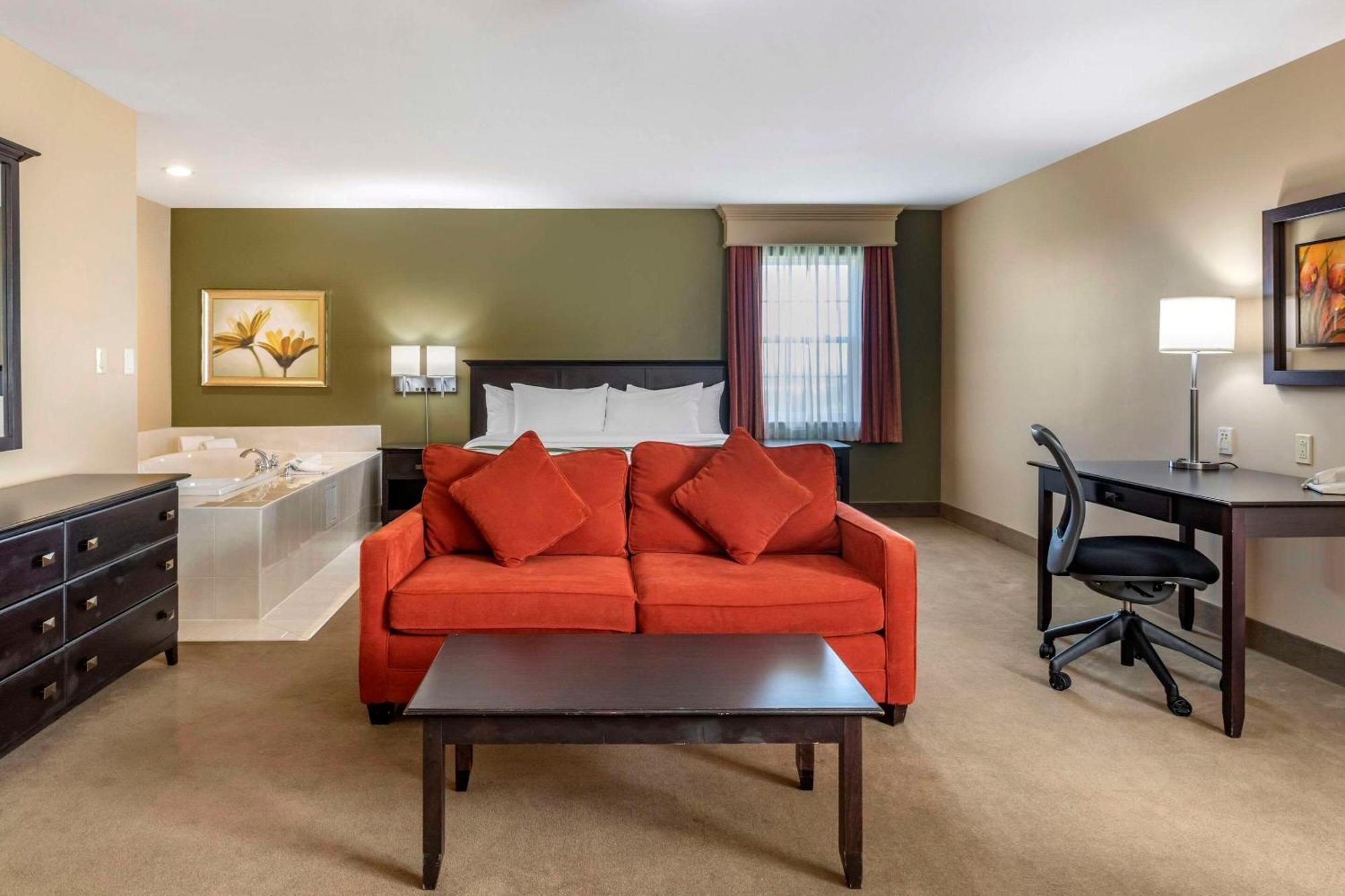 Quality Inn & Suites Quispamsis Rothesay Exterior foto